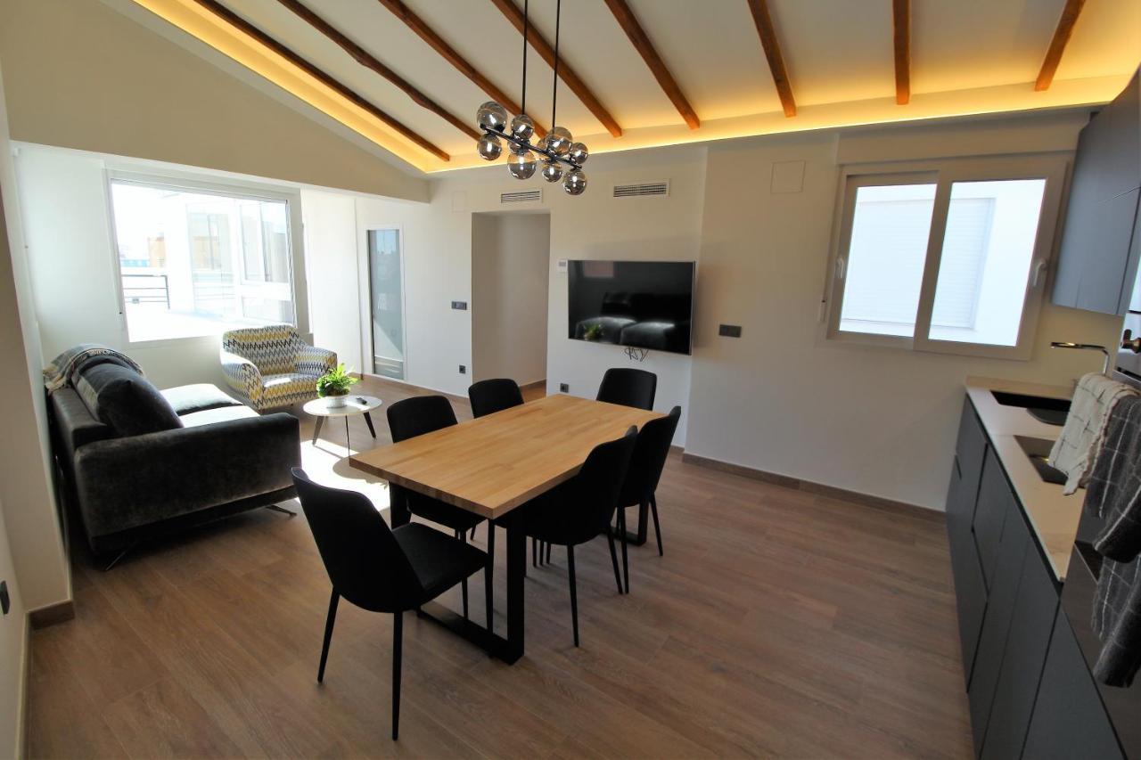 Atico Loft De Lujo Con Terraza Espectacular Y Vista A Los 2 Castillos Apartment Alicante Bagian luar foto
